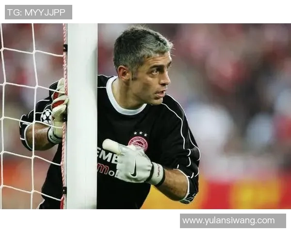 被绿的足球球星：那些因情感风波而遭遇背叛的传奇人物