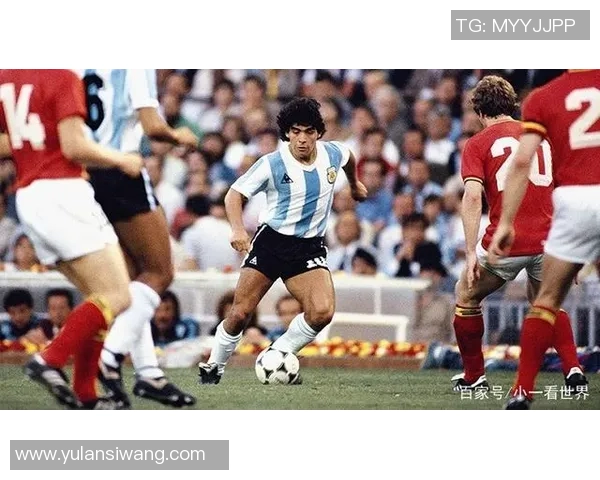 退役足球球星的传奇人生与转型之路解析